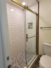 Beautiful Private Cottage, Sleeps 6, Walk to Beach - Image 4