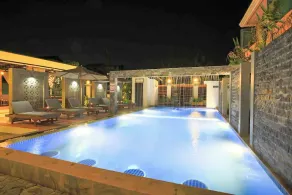 Golden Bayon Boutique Hotel - Image 2