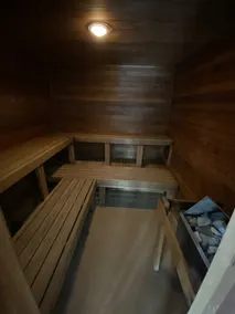 Spacious cozy bedroom with pvt. full bath. Walking distance to Mt Snow ski lifts - Image 3