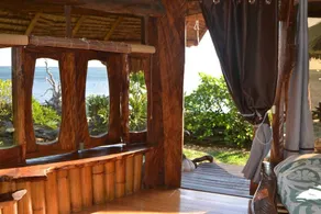 beach front bungalow in paea tahiti - Image 4