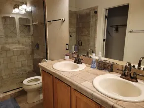 Comfortable house w/a beautiful heated pool and covered patio in southern Tuscon - Image 4