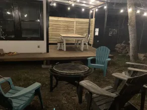 Farmhouse tiny home - Image 2