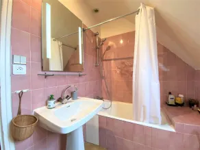 Wohnung im Zentrum von Trégastel, strandnah, 2 Schlafzimmer, Parkplatz - Image 2