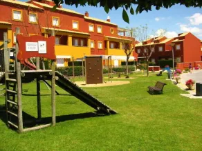 Fremragende hus med have, pool. 6-8 personer, gratis wifi. upåklagelig - Image 2