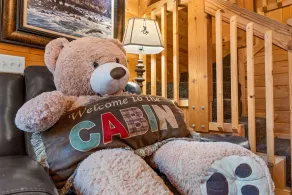 Best Views in the Area_Free Tickets_Hot Tub_Pet Friendly_Near Big Cedar_Loft & Games Included - Image 3