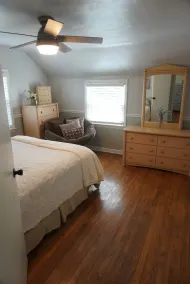 The McKinley House-Walk to ND, Pool, Hot Tub Apple TV & Music - Image 5