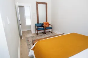 Rogue House · 1800s Downtown Storefront · Hot Tub · Fire Pit · Walk to River - Image 5