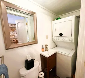 Luxury Hunter Mountain View Townhome -Pool-Fire pit-Walk to Scribner’s-Sleeps 10 - Image 3