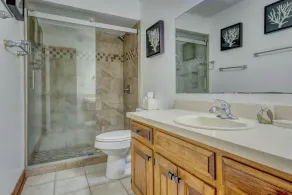 3 dagars min / vistelse ~ 2 BD OCEANFRONT MED POOL / BALKON / RAMP ~ WKLY PRIME MONTHS - Image 3
