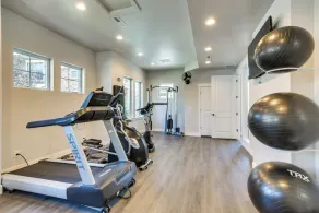 Elegant Loveland Condo < 5 Mi to Old Town! - Image 2