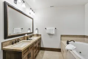 Arrowleaf Lodge at Deer Valley Resort - Two Bedroom Residence #405 - Image 4