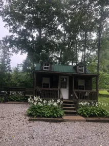 Lakeside Cottage, Fiske, Golf & vandring i närheten, Kanot och kajak, husdjursvänligt - Image 1
