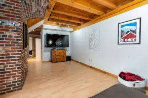 Unique and Homely New England property in 5 acres and OPEN FOR BUSINESS as usual - Image 3