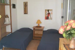 Mini Villa avec grande cour, accès direct  mer 150 m, garage fermé,parking ,WIFI - Image 4