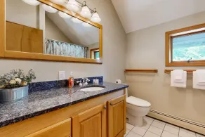 3-story secluded home with private sauna, hot tub, pond on-site - Image 4