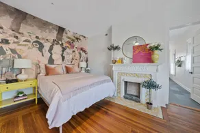 Boutique Style Condo Near Downtown Waterfront - Image 3