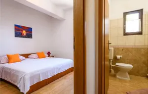 Pet friendly apartment in Porec - Image 5