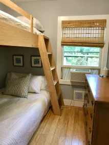 4 camere da letto Home Steps from the Ocean - Image 4