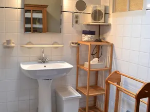 Stone house, 3 bedrooms, WiFi and Parking near Villefagnan - Image 3