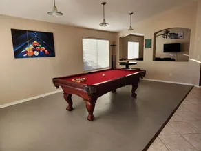 Backyard Oasis near downtown - Image 3