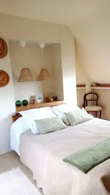 A haven of peace overlooking the sea  - Image 4