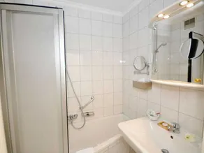 Einzelzimmer Komfort - Hotel Quellenhof - Image 5