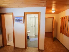 Cosy apartment for 5 people with WIFI, TV, balcony and pets allowed - Image 5