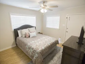 * HOT DEAL * Hyggeligt sommerhus nær fransk kvartal 4 sovepladser - Image 5