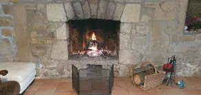17th-century farmhouse with large wooded park - quiet and charming, walking distance to town center and port - Image 2