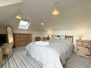 Pentref St Just in Roseland with beautiful views - Image 3