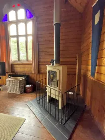 Tin tabernacle perfect for group getaways - Image 2