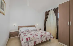 2 Bedroom Lovely Apartment In Salatici - Image 5