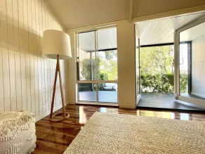 Luxury centrally located one-of-a-kind apartment amazing water views +  studio - Image 5