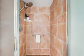 Kanai A Nalu # 419 2 Bedrooms 2 Bathrooms Condo - Image 3