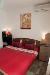 Lahovari - 1 bedroom apartment in the city center - Image 3