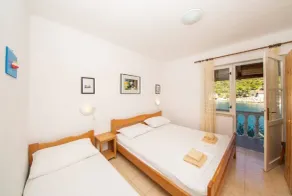 House Vinkli - Image 3