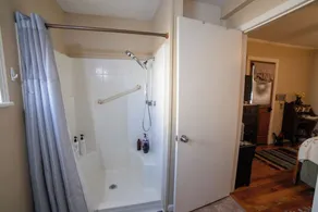 CoZY Quarters-Private Garden Entrance, Inflatable Spa,Close to Yosemite & Casino - Image 4