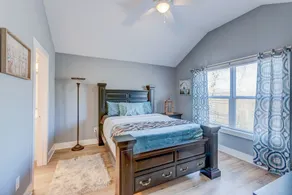 20 min to Nashville! 2600sq ft! Peaceful setting! 5 bedrooms! Sleeps 16+! - Image 5