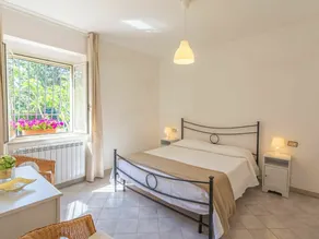 Stunning private villa for 9 guests with WIFI, private pool, TV, terrace and pets allowed - Image 5