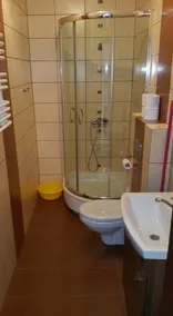 Lazy Town Apartment - Image 2