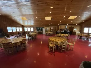 Rural Retreat Center with 10 full bedrooms - Image 5