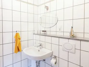 Apartment With Terrace and View - Image 3