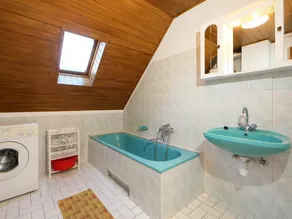 Angenehme Wohnung für 4 Gäste mit Klimaanlage,  W-LAN, TV und Innenhof - Image 2