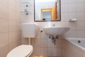 Holiday Home Mirjana - Image 4