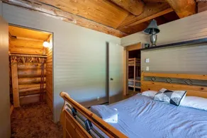 Ski village penthouse w/ hot tub & sauna, Hemlock Valley - Image 3