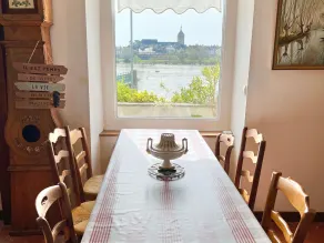 Family cottage with terrace and Loire views - Image 5