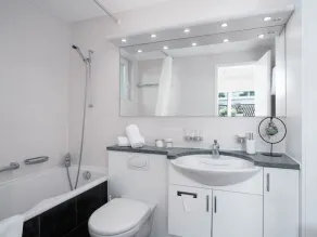 Smuk lejlighed for 4 gæster med WIFI, TV, balkon og kæledyr tilladt - Image 3