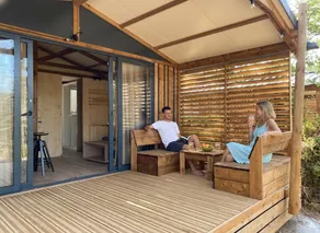 HY•Lødge Spa n°1: Romantic Chalet for 2 People with Private Spa - Image 4