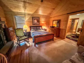 Cozy Log Cabin w/ Gas Fireplace - 2BR/1.5BA Near New River & Parkway - Image 3