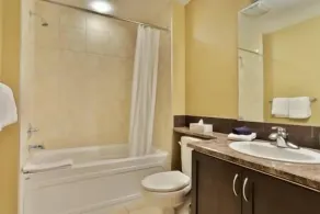 2 BDR Condo / Hot Tub / Gym - Image 2